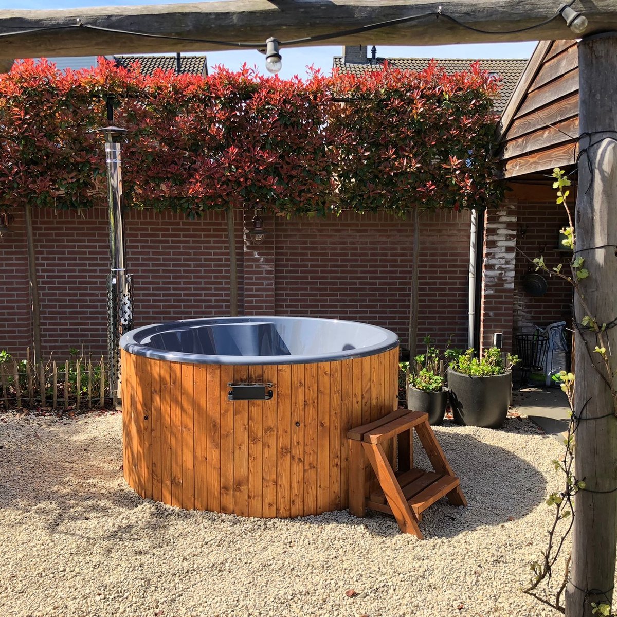 Hottub met geïntegreerde kachel